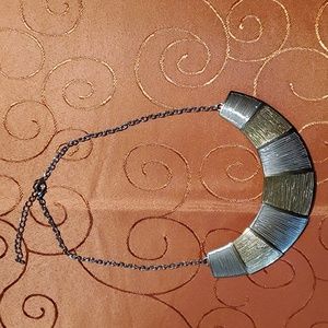 Two-tone statement necklace